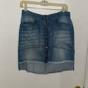 'BELLA DAHL' Denim Skirt high low